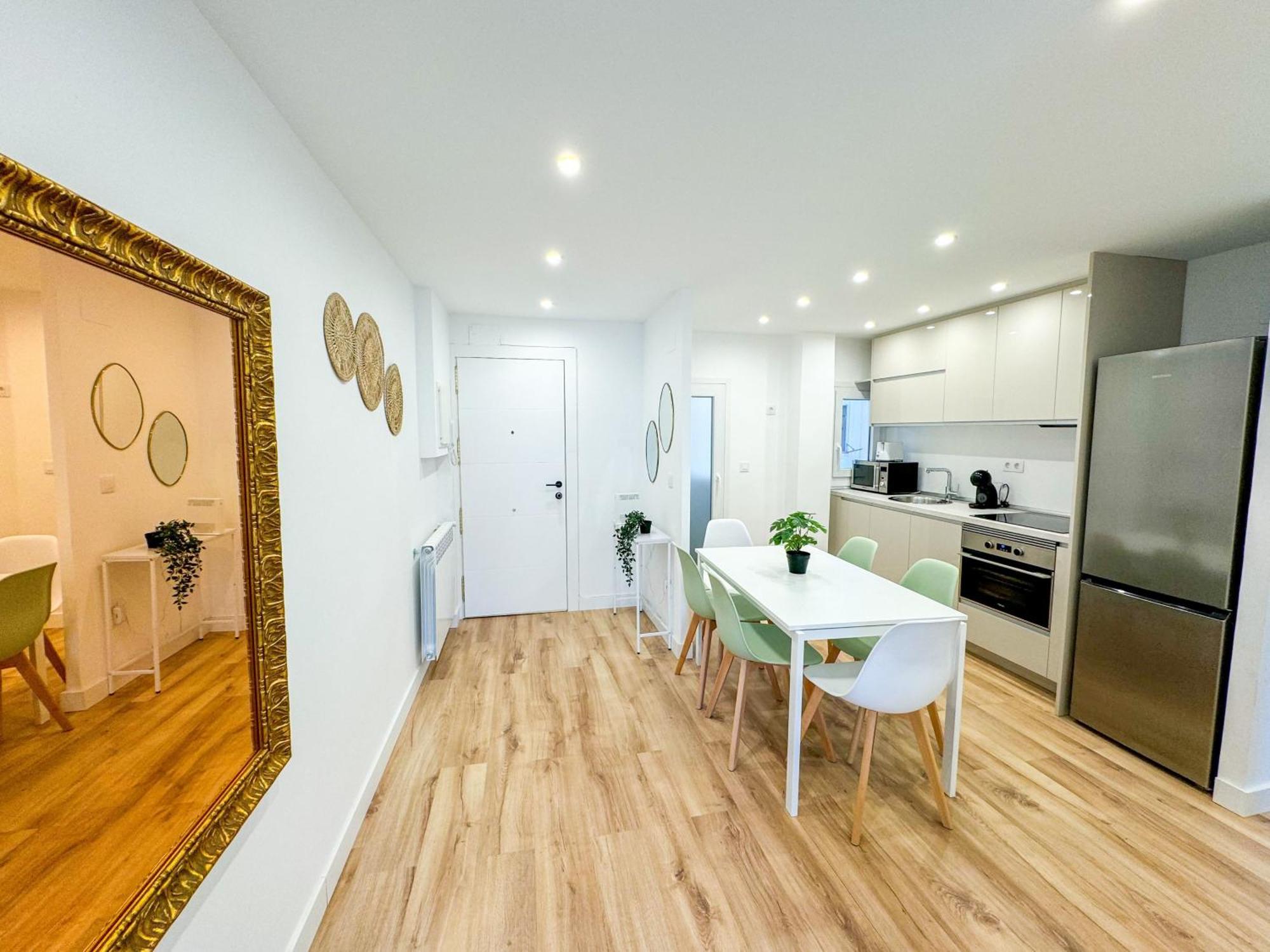 El Mastin Del Pirineo Turistea Apartment Huesca Exterior photo
